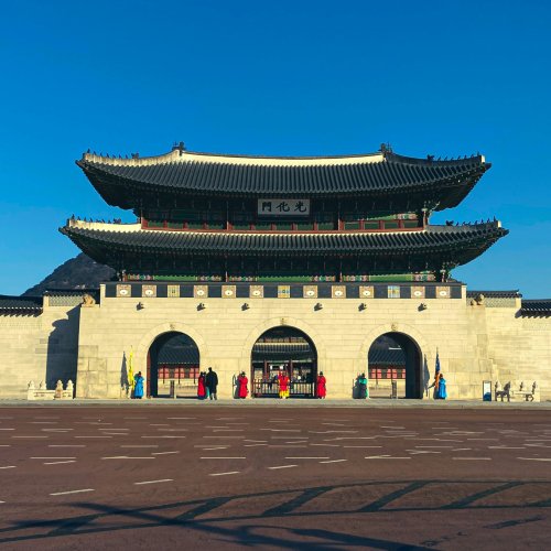 Фотография Дворец Кёнбоккун