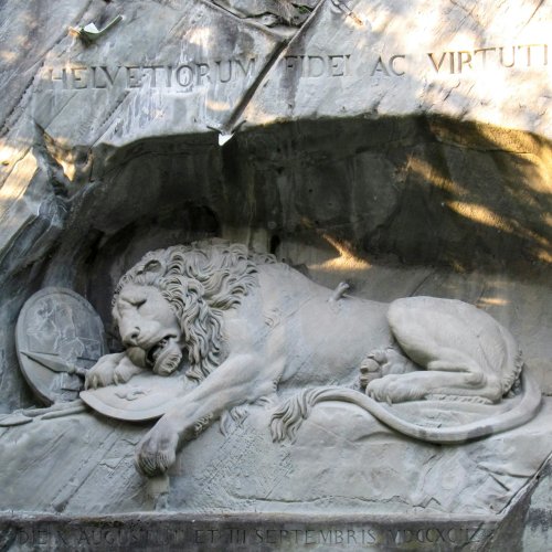 Львиный памятник (Лев Люцернский)