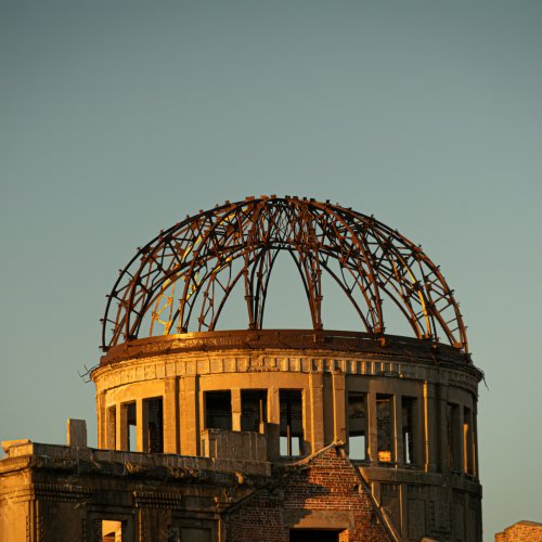 Фотография Парк памяти мира и Музей мира Хиросимы (Genbaku Dome)