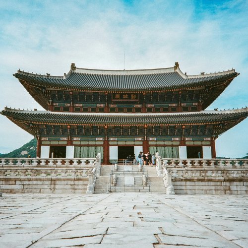 Дворец Кёнбоккун