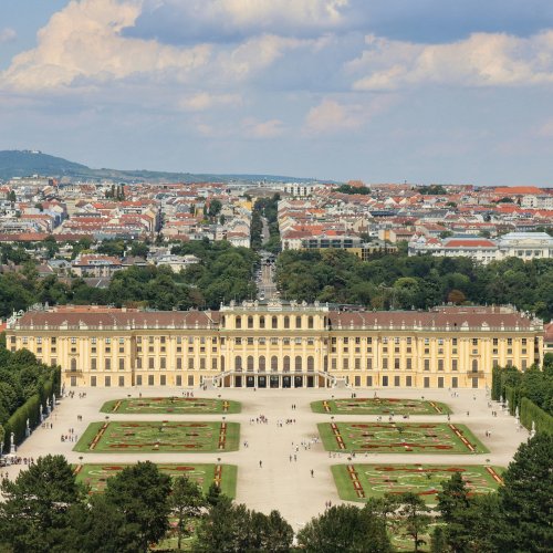 Дворец Шёнбрунн