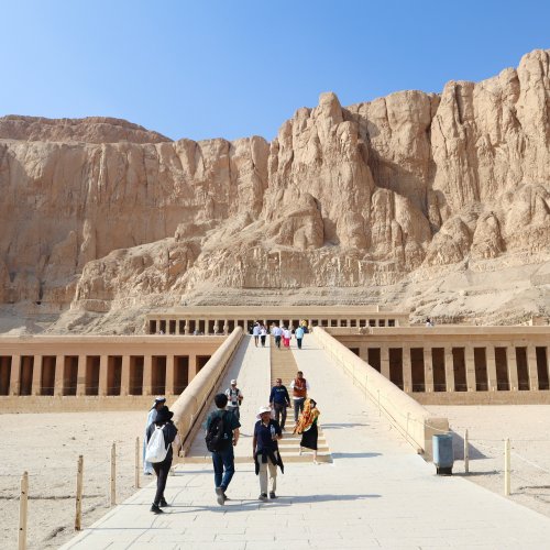 храм Хатшепсут