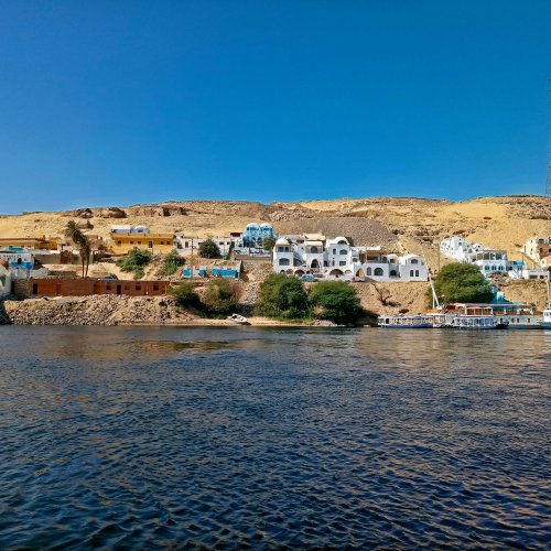 Река Нил, нубийская деревня, Асуан, Египет